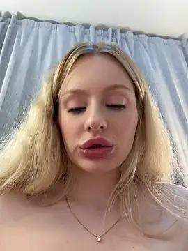 Czat XXX na żywo – CaseyCumFace