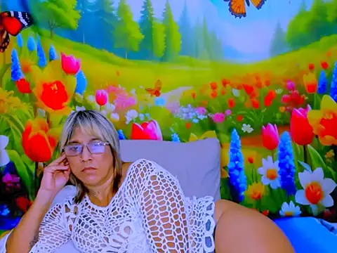 indianroxy: онлайн-секс-чат
