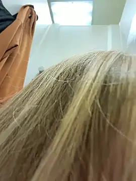 Lia-see-ya's Live XXX Chat