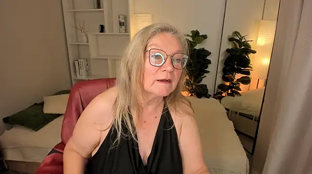 NataliMellow Live XXX-Chat