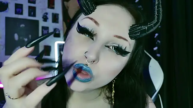 Czat XXX na żywo – Kitty_goth