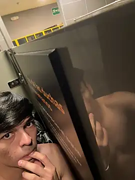 The_Conquer Chat XXX live