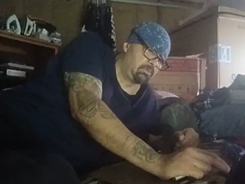 DickNasty6908 Adlı Modelin Canlı XXX Sohbeti