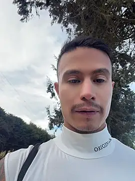 Chat XXX ao vivo de DOMINICKVEGAS77