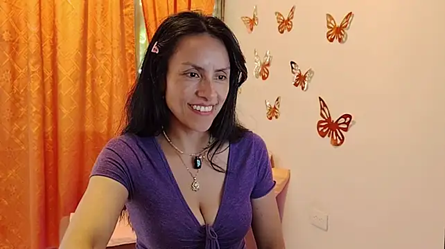 Bella_Exhibition XXX чат на живо