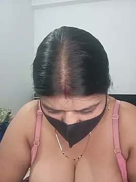 צ'אט XXX בשידור חי של Sassy_messy