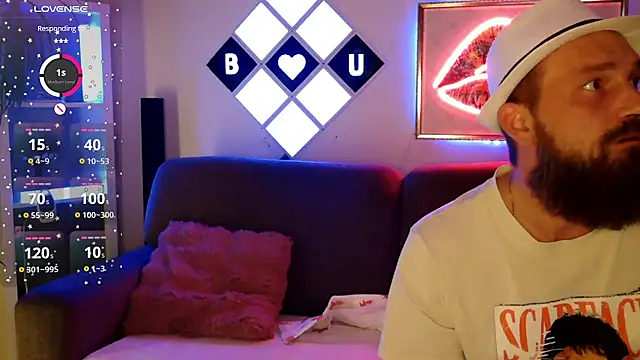 BellaXundXUwe's Live XXX Chat