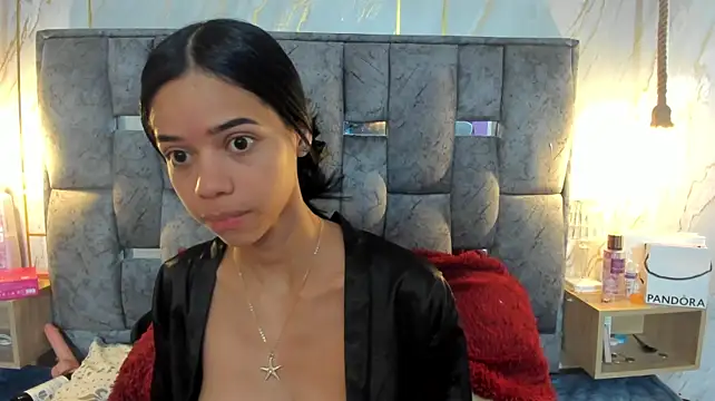allison_11n Live XXX chat