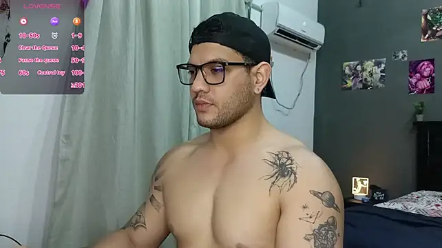XXX chat uživo modela IkerNahum