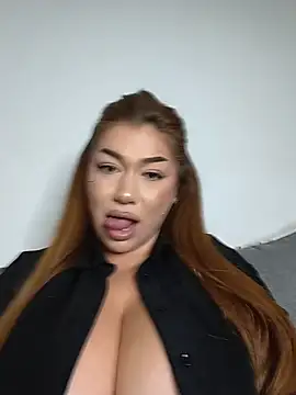 Chat +18 de Ella_sweety ao vivo