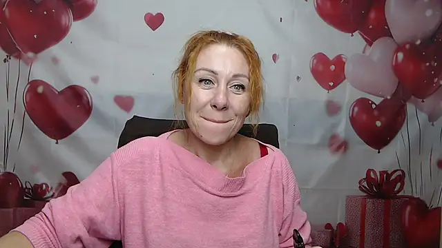 TaylorF0x Chat XXX in diretta