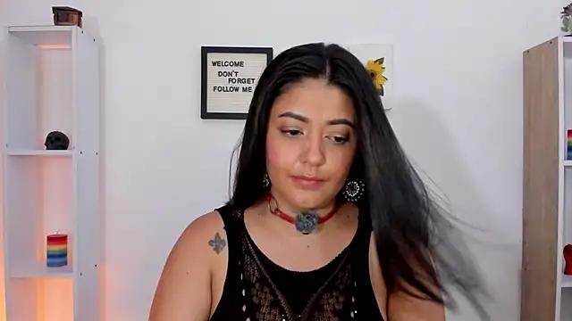 LauraToro_ Chat XXX live