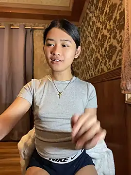 Chat XXX en directo de hugecock_molly