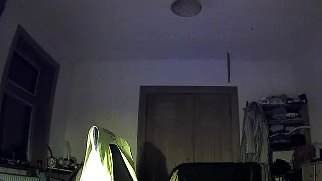 Greg0ri73 Live XXX Chat