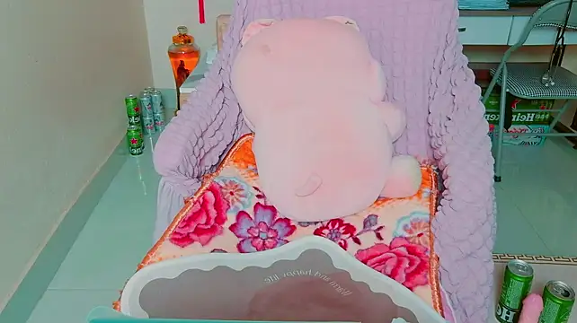 XXX chat uživo modela Jiso_R