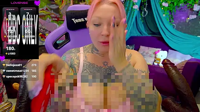 دردشة BlackedBarbie الجنسية المباشرة