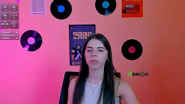 lyra_desire Adlı Modelin Canlı XXX Sohbeti