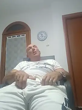 Ge-69 Chat XXX live
