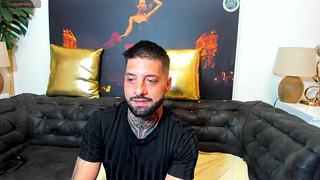 TommyDumn Live XXX chat