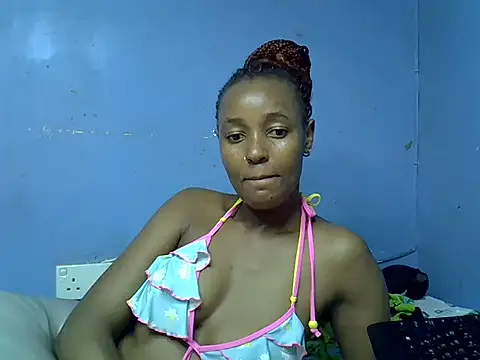 Slim_shy Chat XXX in diretta