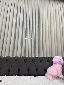 MillaCandy – Naživo XXX chat