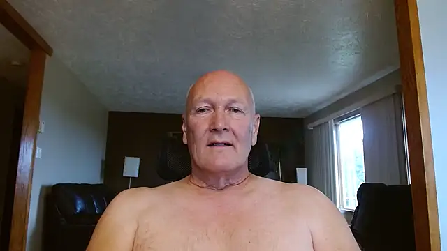XXX chat uživo modela BasicAnt