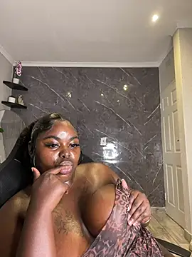 Honeycoco0211 Chat XXX in diretta