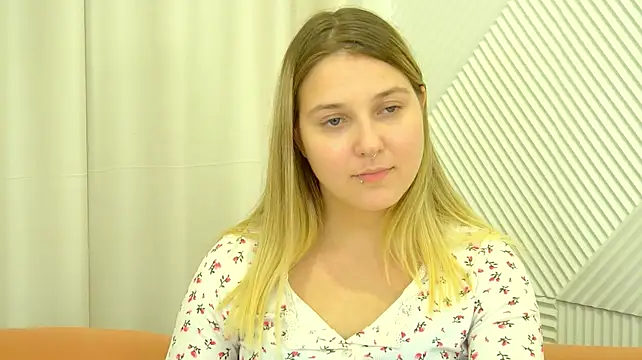 Chat XXX ao vivo de TinnaBurton