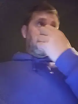 XXX chat uživo modela BZH45
