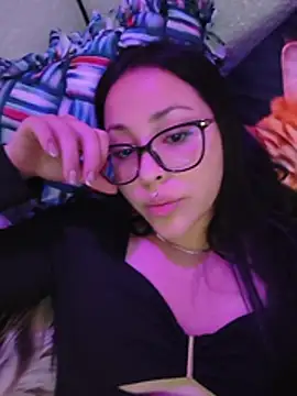 Chat XXX en directo de Bella-Gema