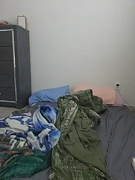 cinnaminnie Chat XXX in diretta
