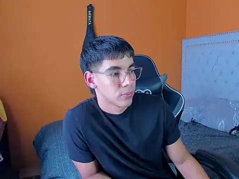 Chat XXX ao vivo de KARIB88