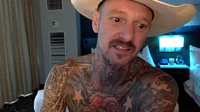 Chat +18 de motorboater69 ao vivo