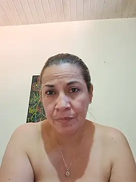 Zaralu_'s Live XXX Chat