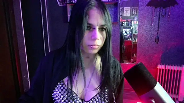 Lilith__Devil: απευθείας συνομιλία ΧΧΧ