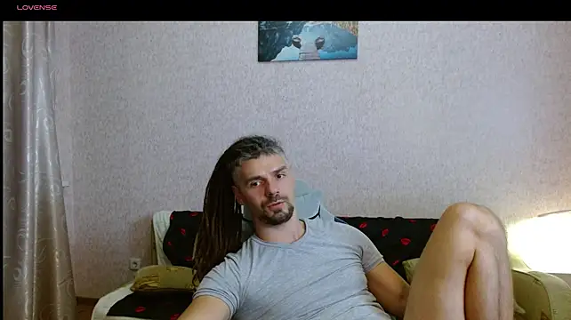 צ'אט XXX בשידור חי של Aestheticguy101