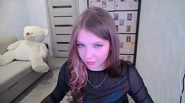 GinnyBlacky Adlı Modelin Canlı XXX Sohbeti