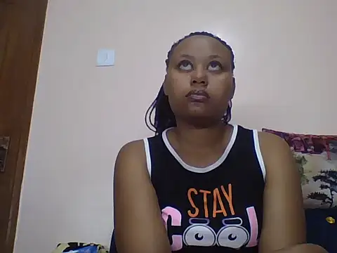 IvoryMuseElara live XXX chat