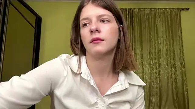 Chat +18 de Marymehehe ao vivo