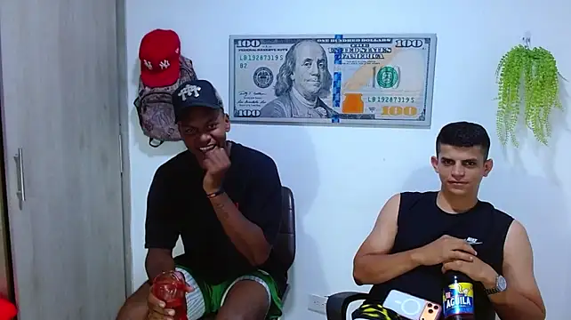 cash_master_daniel élő XXX-chatje