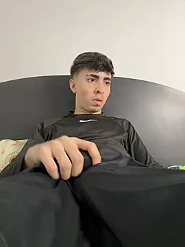 Chatroom XXX en direct de MichaellSullivan