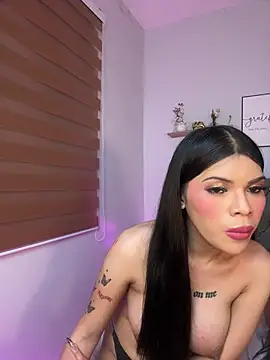 DanikaLovve Live XXX-Chat