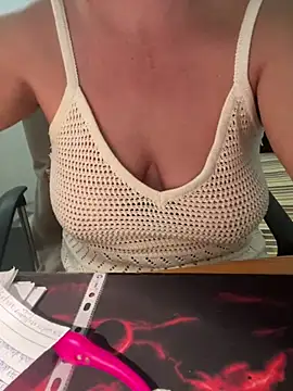 Kamillaone's Live XXX Chat
