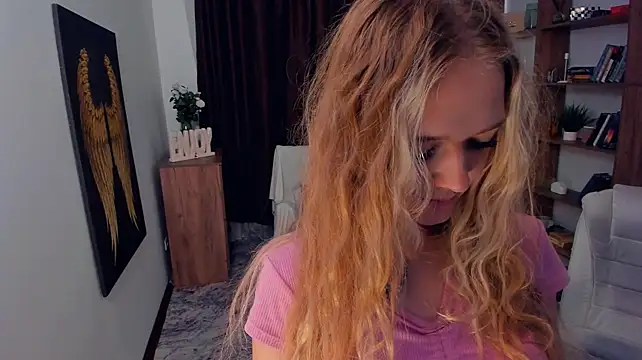 AleneHayek's Live XXX Chat