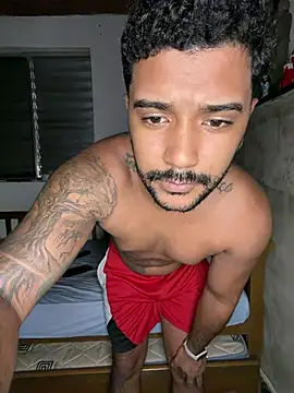 Pretotatuado777 Webcam Show