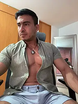 Chatroom XXX en direct de Chris_Clarck