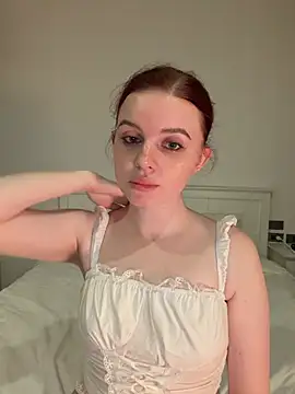 cuteshy Chat XXX in diretta