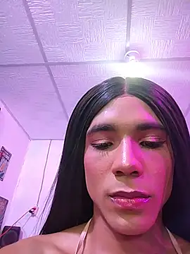Julian_Akerman Live XXX-chat