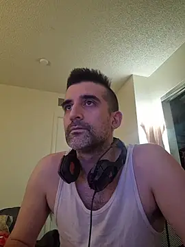 Chat XXX en directo de myth5hk