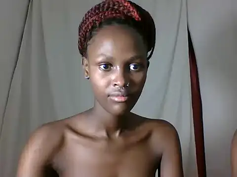 Sleek_petite Chat XXX in diretta